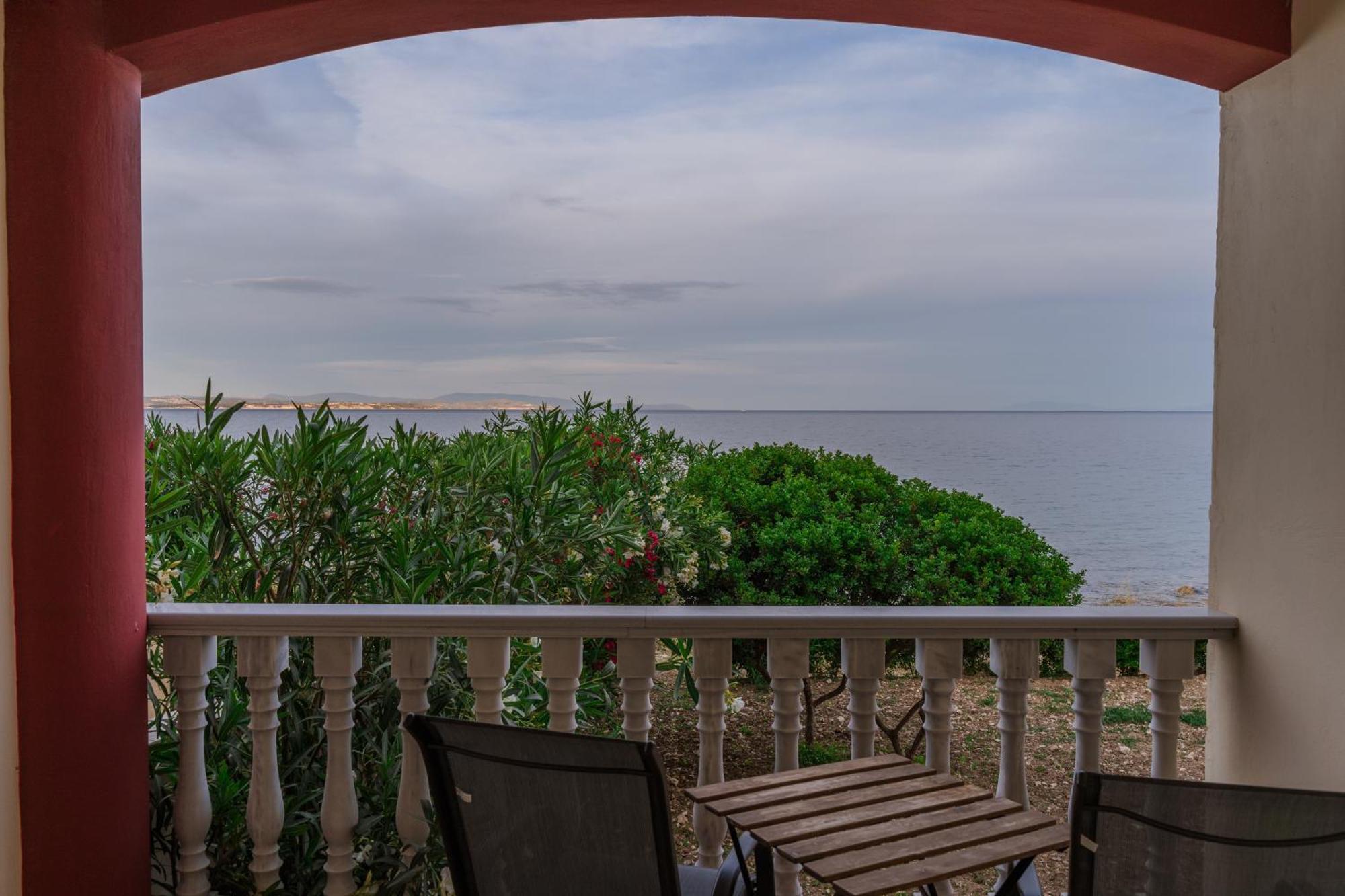 Marine Apartments Venetiko Paralia Agias Foteinis Bagian luar foto